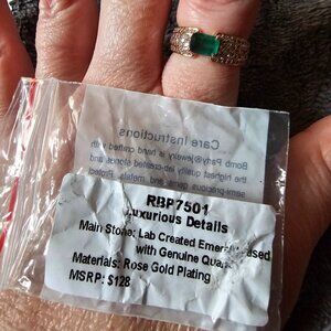 Bomb Party Luxurious Details